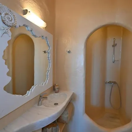 Dioni Tinos, Sea View Elegant *