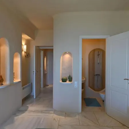 Villa Dioni Tinos, Sea View Elegant Kardhianí