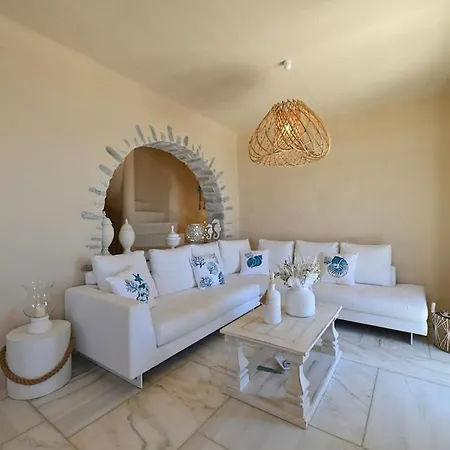 Dioni Tinos, Sea View Elegant * Kardhianí